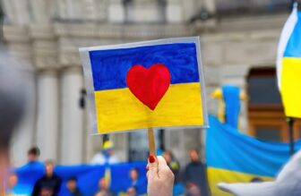 beauty brands supporting ukraine