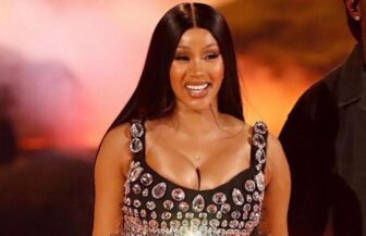 cardi b pregnant bet awards 2021