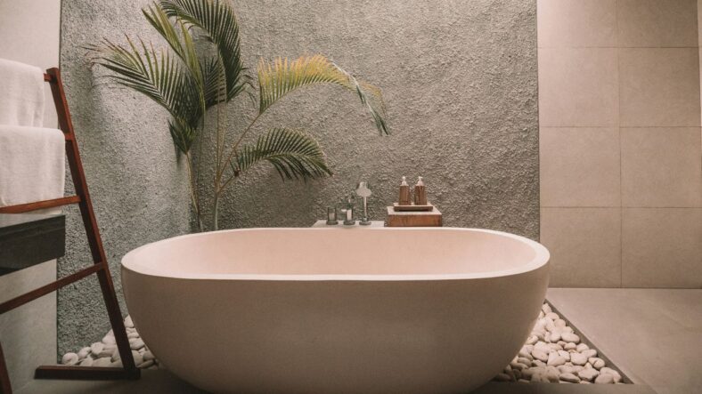 Soak Bath Tub, Unsplash