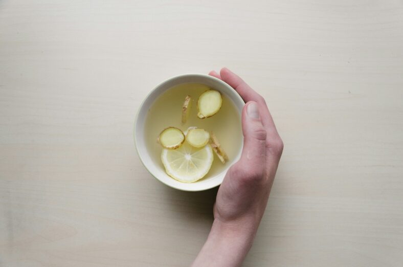ginger tea with lemon slice