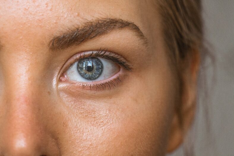 woman's eye